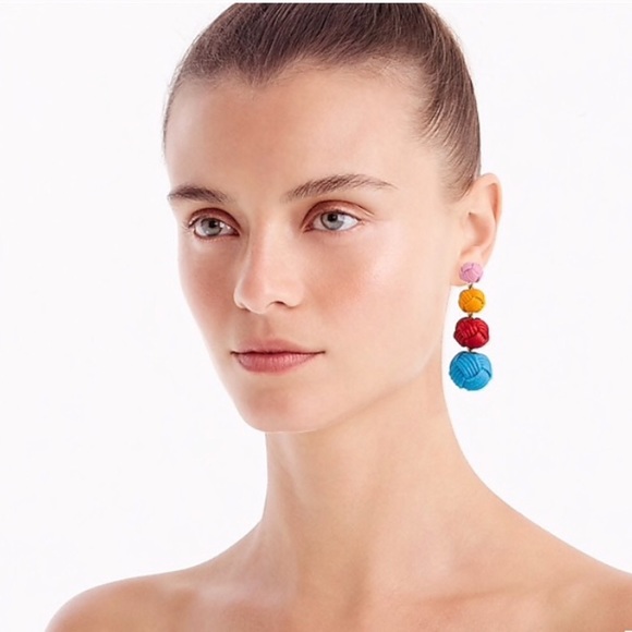 LOVE KNOT DROP EARRINGS - Picture 2 of 3